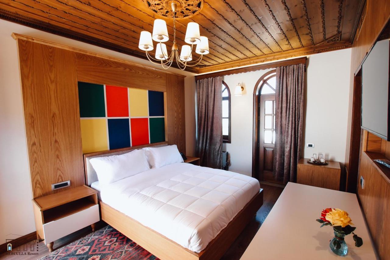 KERCULLA Resort Gjirokastër Exterior foto