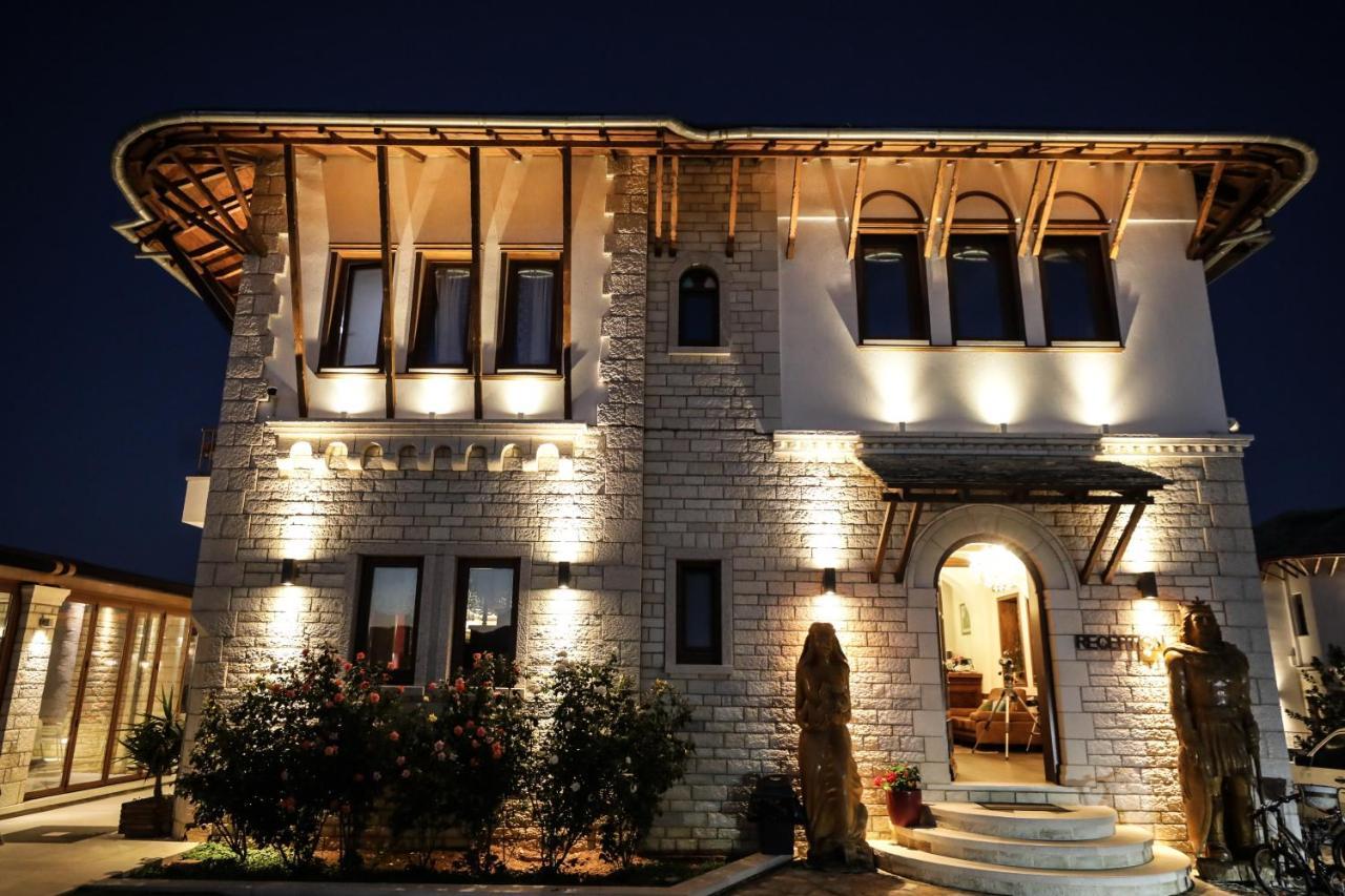KERCULLA Resort Gjirokastër Exterior foto