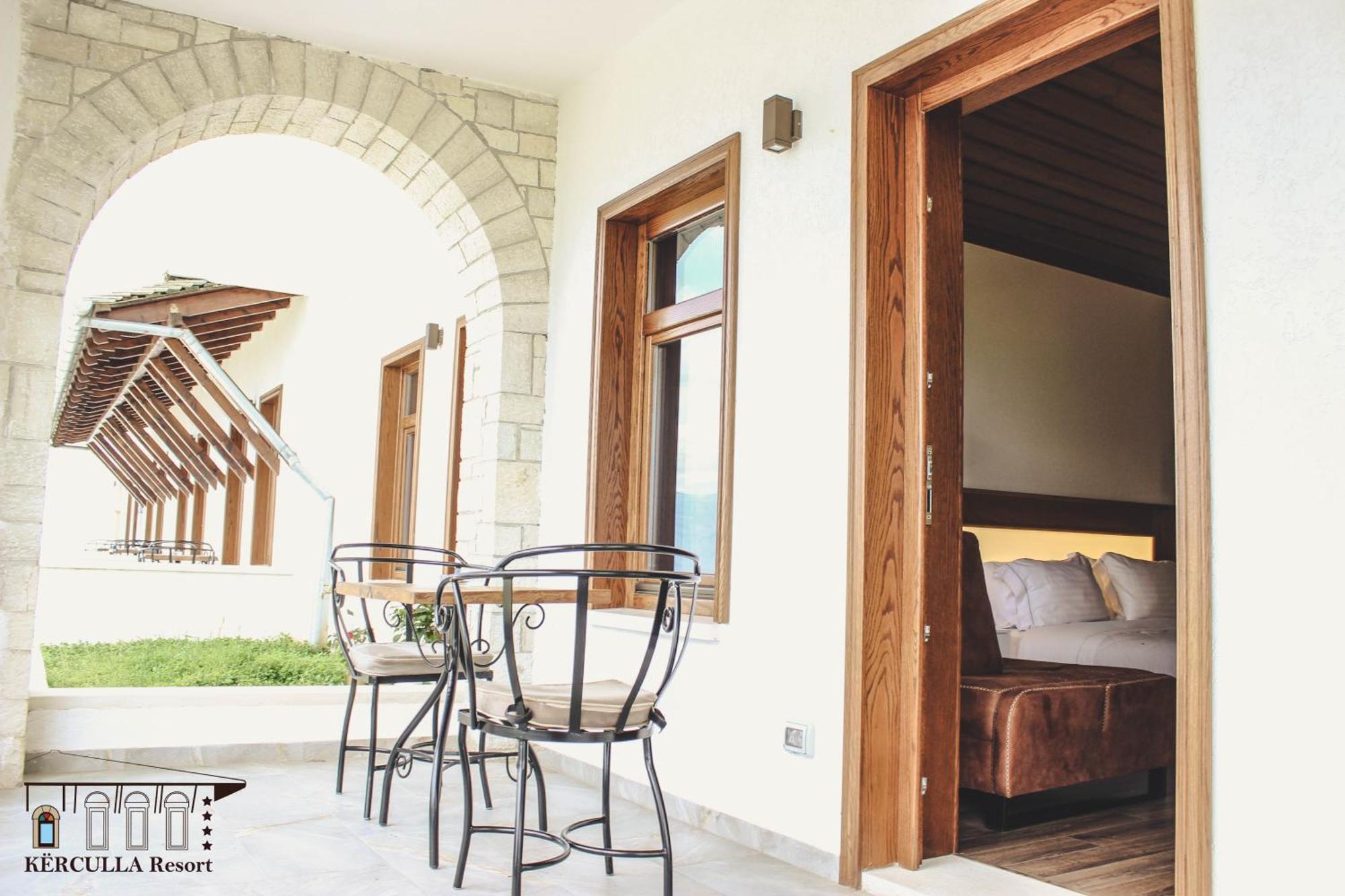 KERCULLA Resort Gjirokastër Exterior foto